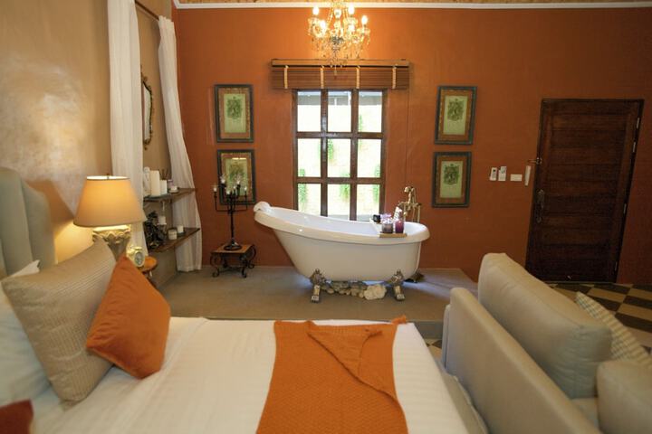 Room 25 of 145