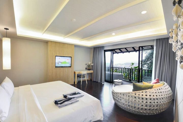 Room 40 of 97
