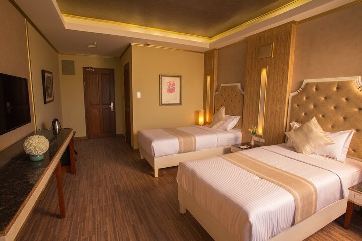 Room 15 of 31
