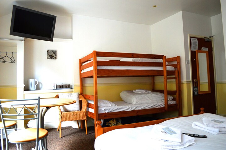 Room 15 of 47