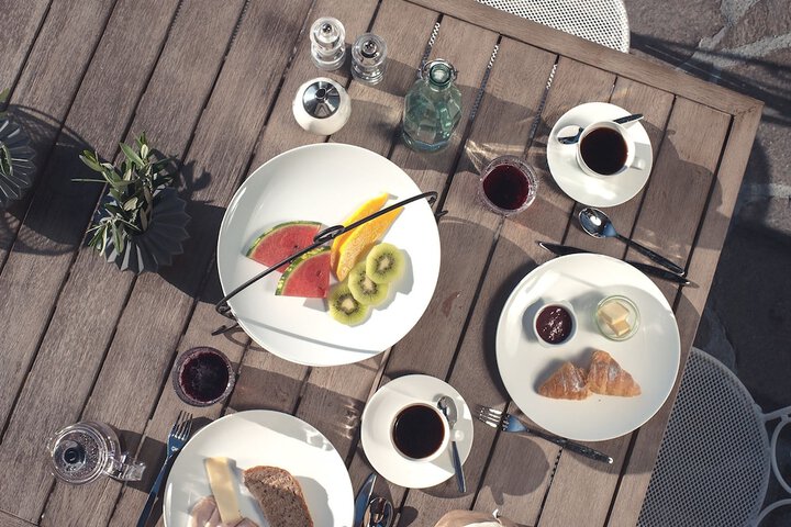 Breakfast/Coffee Service 29 of 41