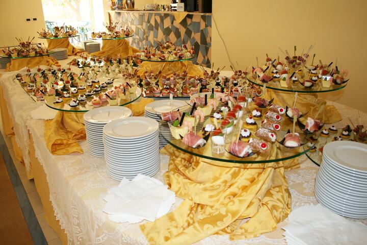 Dining Photos