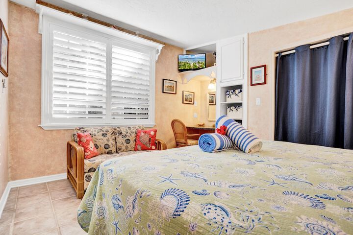 Room 10 of 91