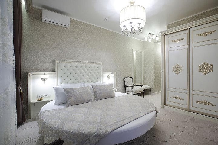 Room 35 of 56