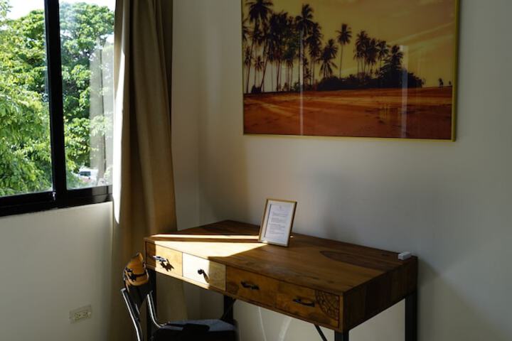 Room 11 of 38