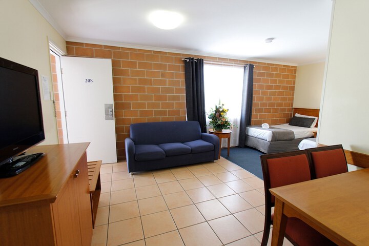 Room 40 of 74
