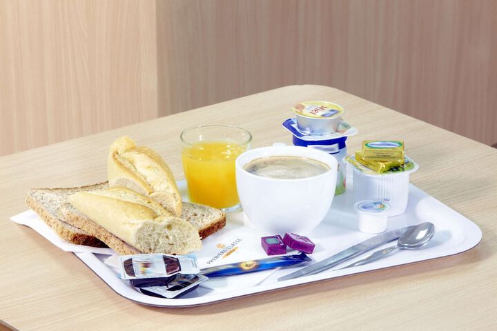Breakfast/Coffee Service 17 of 26
