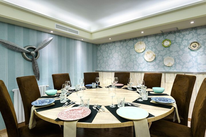 Dining 67 of 101