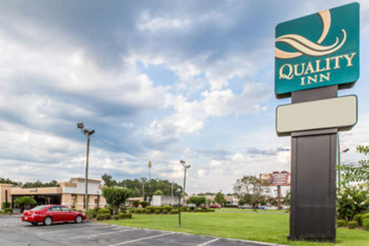 Quality Inn South in Valdosta, GA