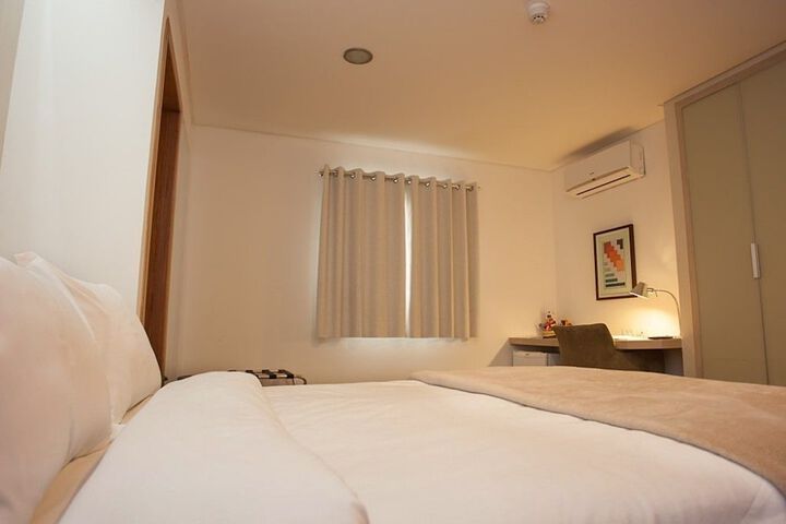 Room 9 of 54