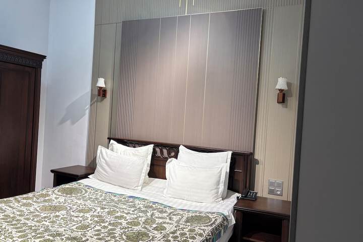 Room 21 of 58