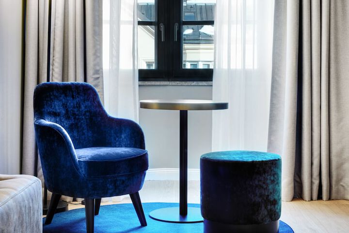 Room 21 of 52