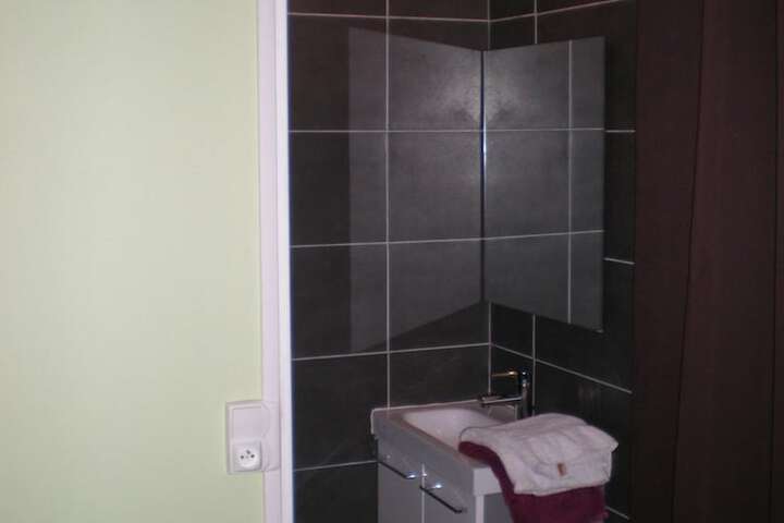 Room 18 of 45