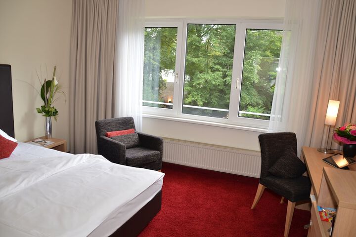 Room 9 of 64