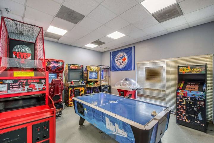 Game room