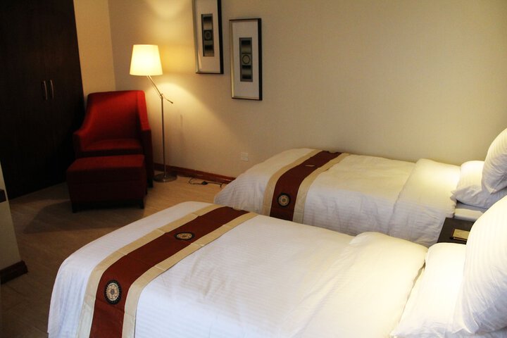 Room 57 of 102