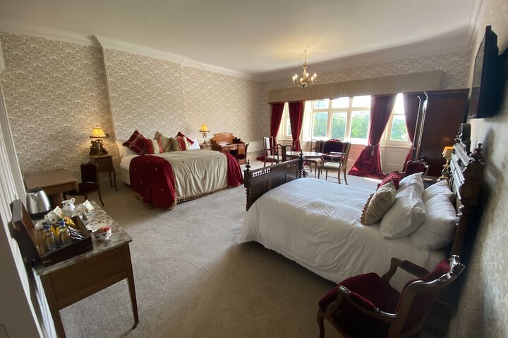 Room 43 of 73