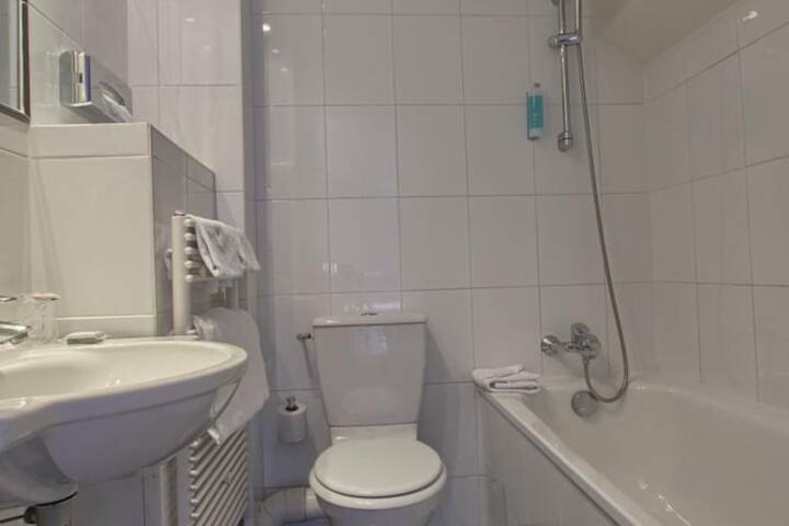 Clean Restrooms