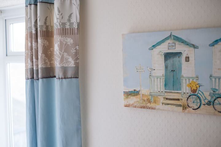Room 30 of 107