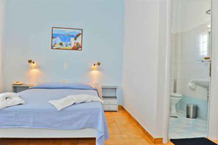 Room 30 of 62