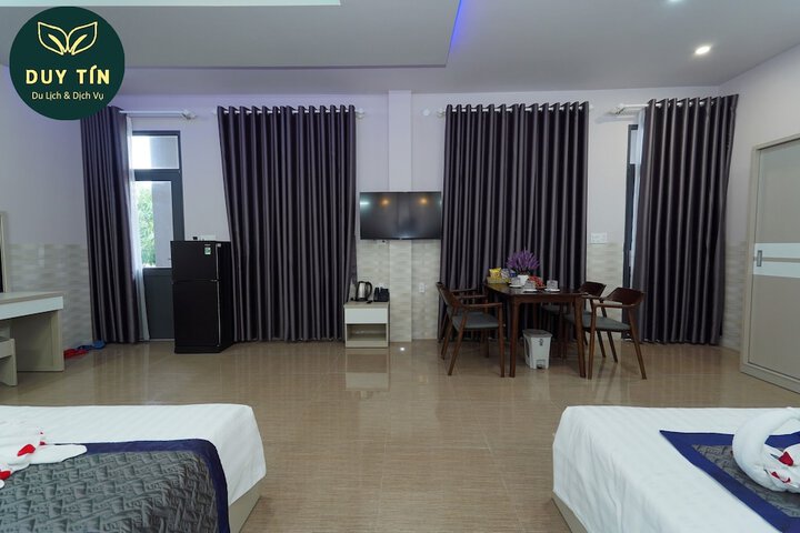 Room 7 of 25
