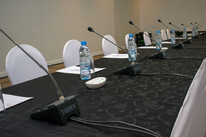 Meeting 48 of 52
