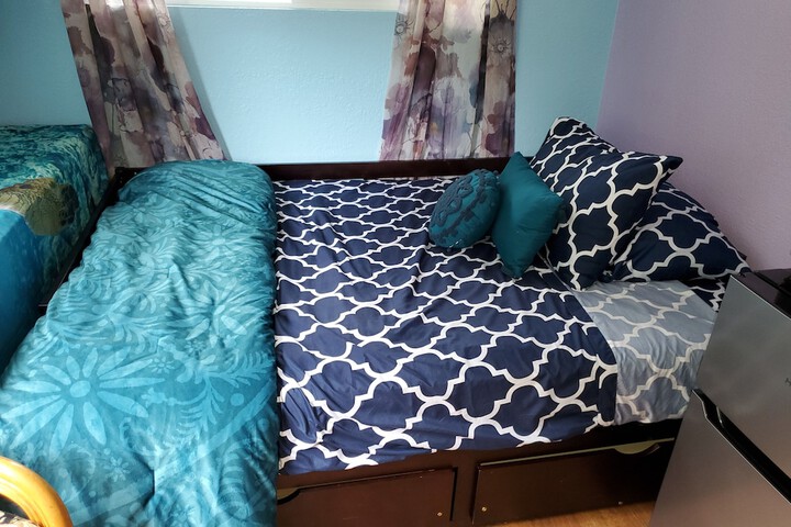 Room 57 of 222