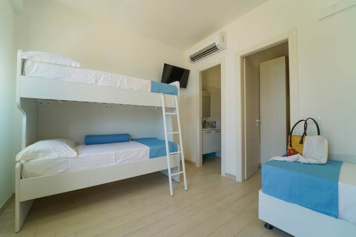 Room 18 of 61