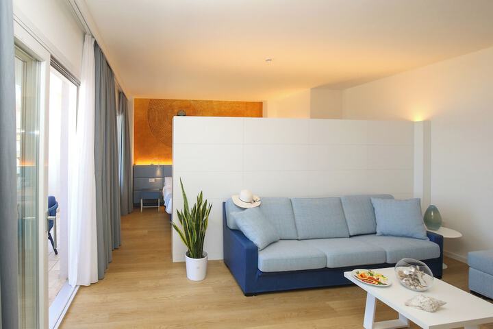 Room 70 of 221