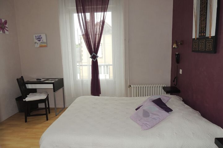 Room 6 of 31
