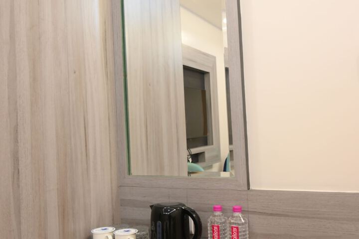 Room 17 of 53