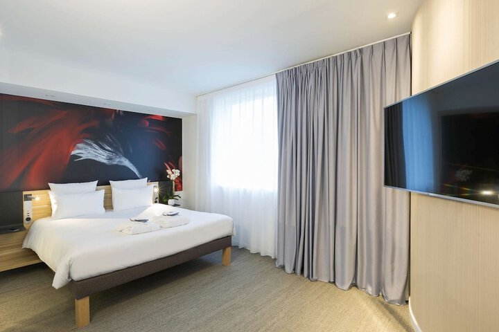 Room 35 of 278