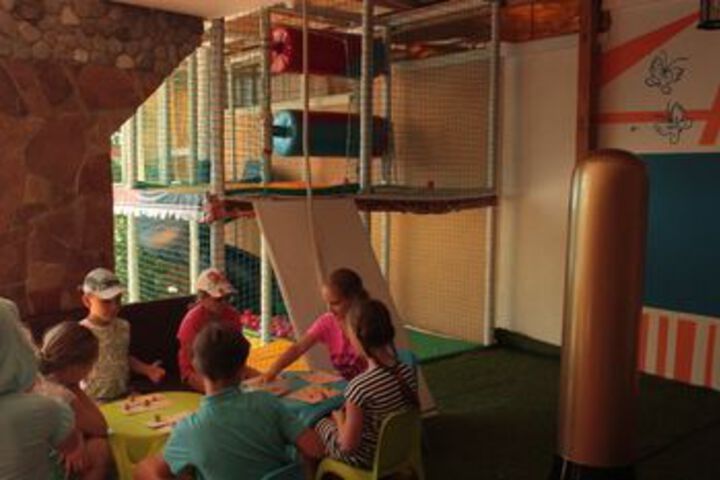Childrens Activities 41 of 176