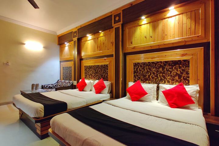 Room 42 of 125