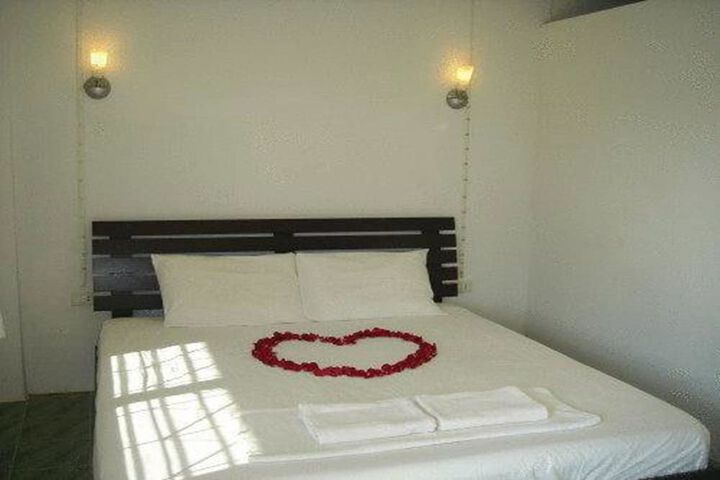 Photo 4