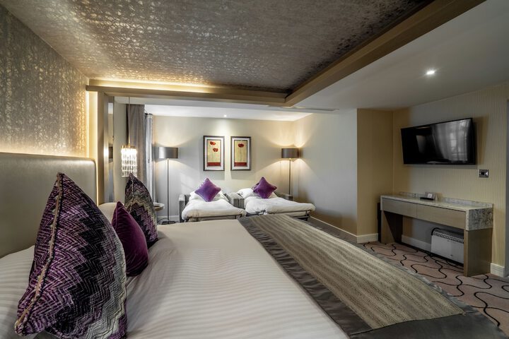 Room 21 of 66