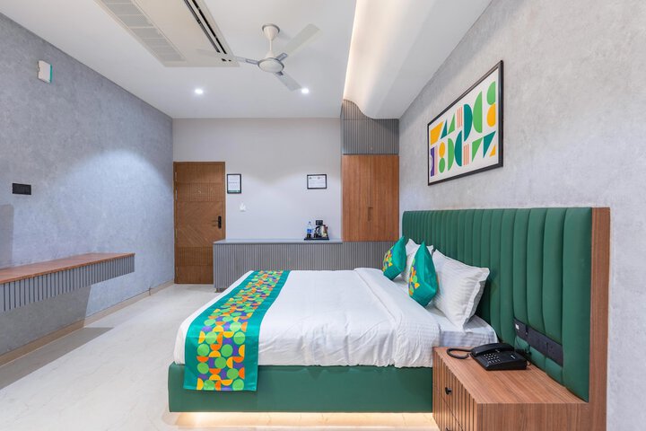 Room 18 of 50