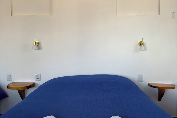 Room 11 of 82