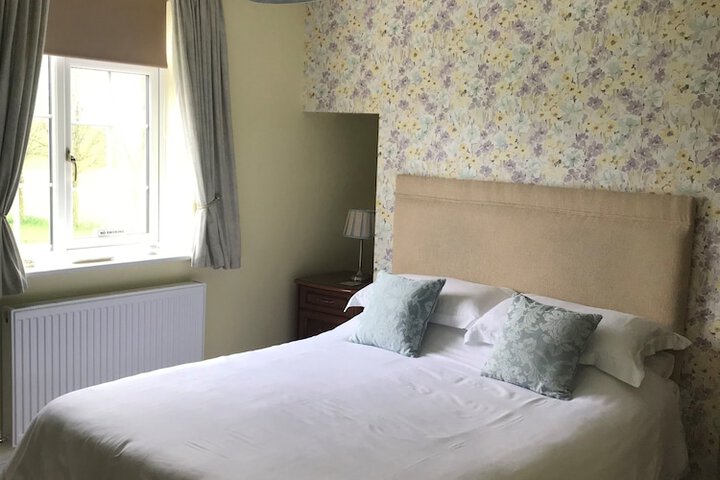 Room 10 of 11