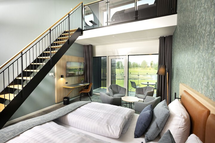 Room 4 of 69