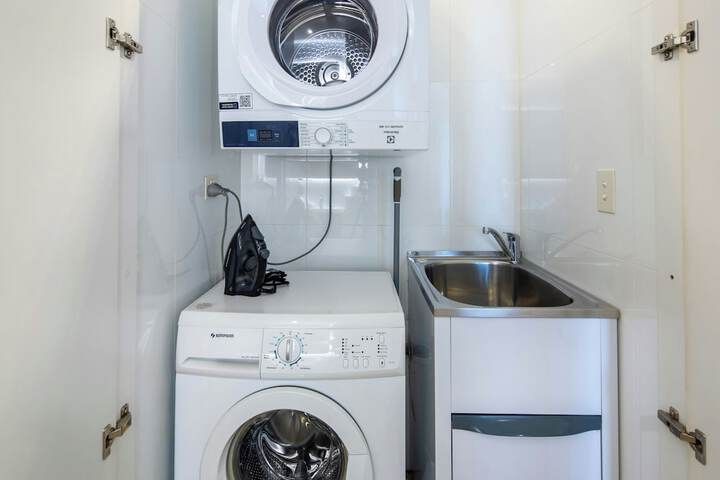Laundry 183 of 308