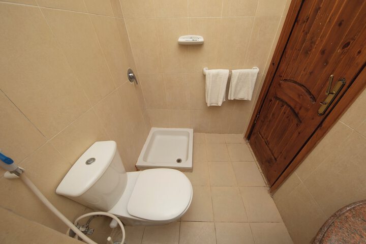 Room 40 of 107