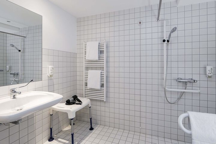 Clean Restrooms