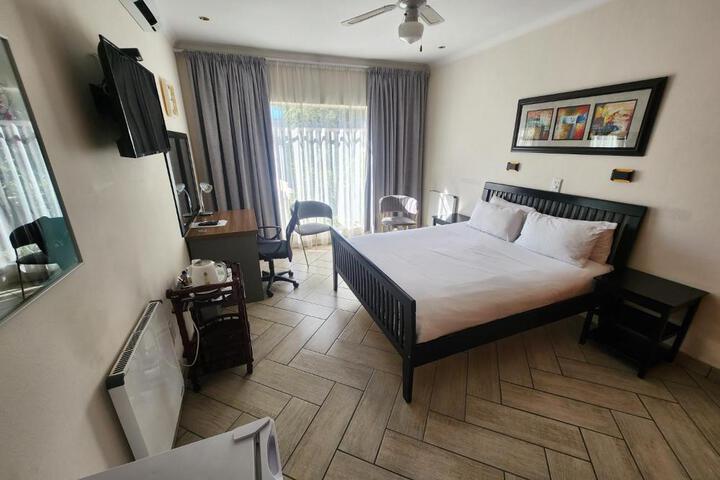 Suite Photo