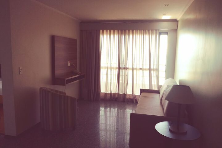 Room 17 of 39