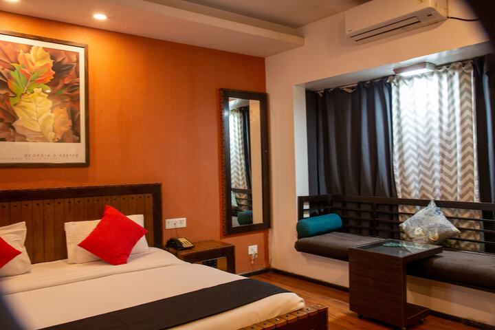 Room 10 of 73
