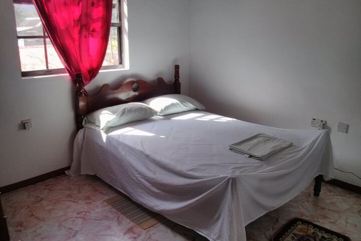 Room 2 of 60