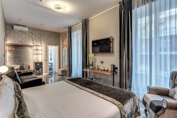 Room 45 of 82
