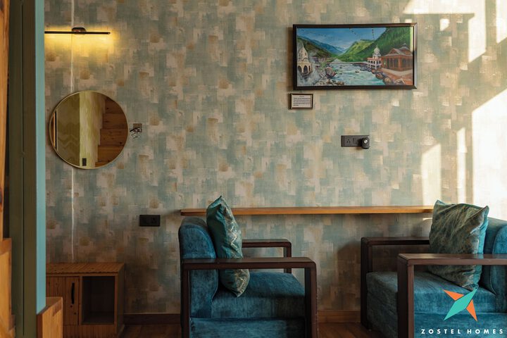 Room 4 of 31