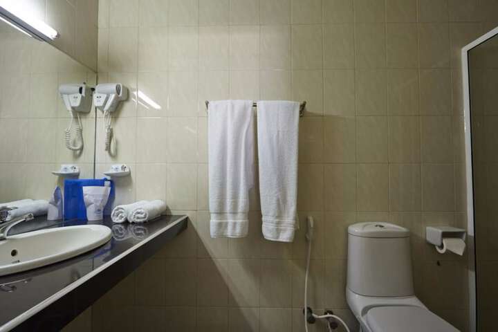 Bath Interior